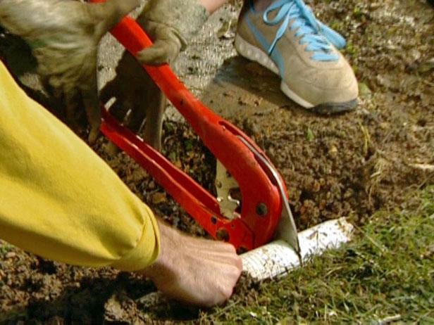 use PVC cutters to cut spa hose use PVC cutters to cut spa hose