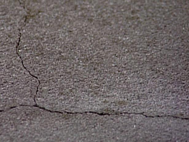 clean small crack with steel scrub brush clean small crack with steel scrub brush