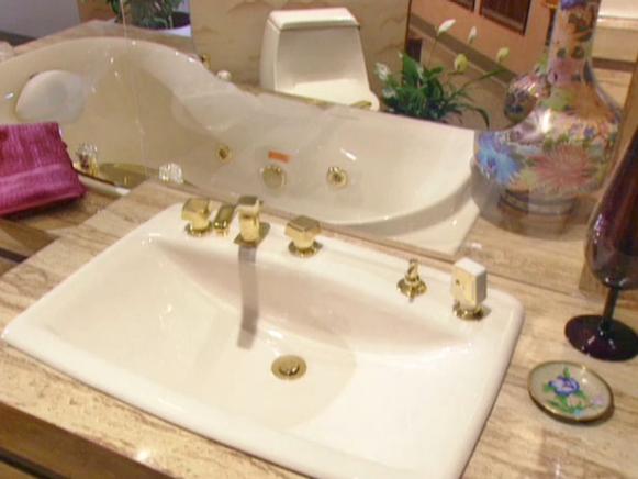 modern faucet adds flair to bathroom decor modern faucet adds flair to bathroom decor