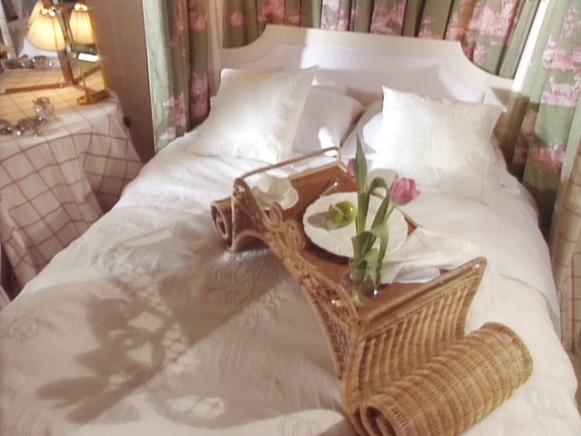 bring guests breakfast on lovely wicker tray bring guests breakfast on lovely wicker tray