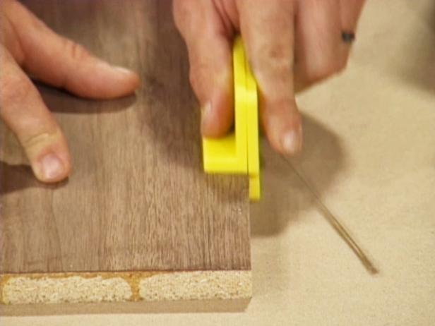 remove surplus veneer with razor edge remove surplus veneer with razor edge