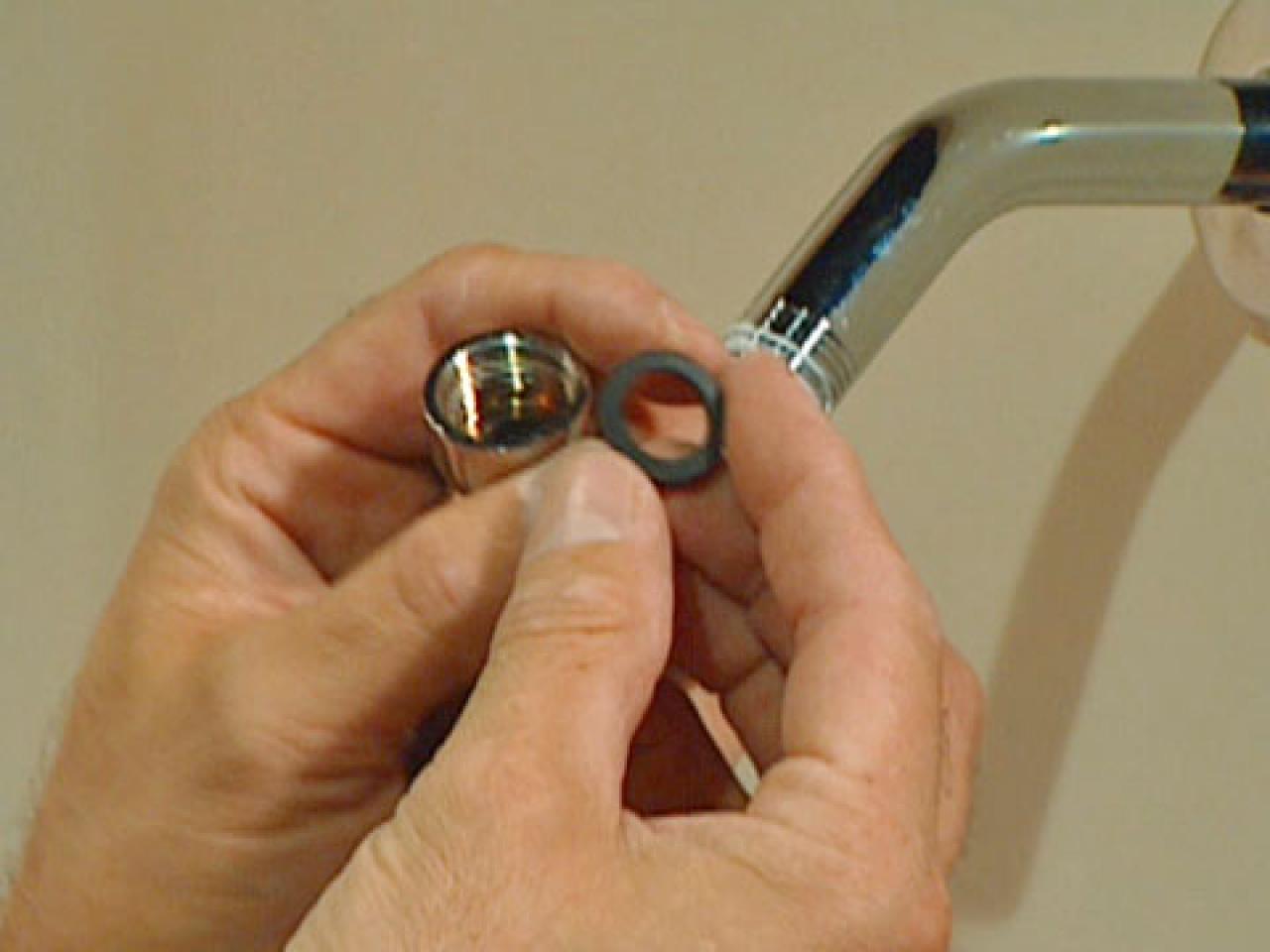 How to Change a Showerhead howtos DIY