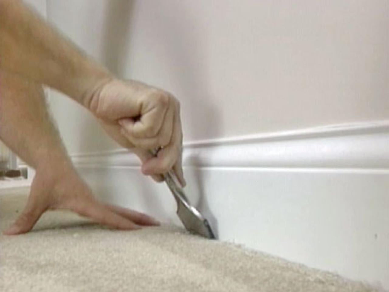 How to Install WalltoWall Carpet Yourself howtos DIY