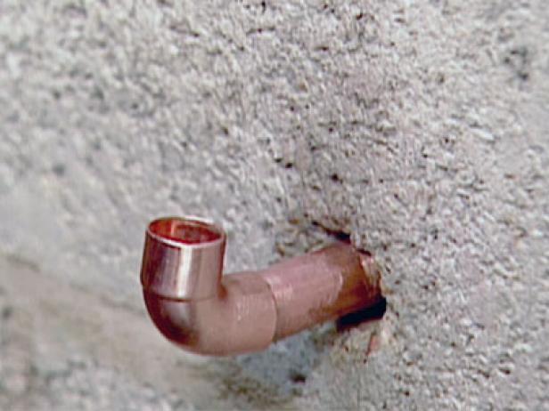 90 degree fitting is installed by soldering joint 90 degree fitting is installed by soldering joint