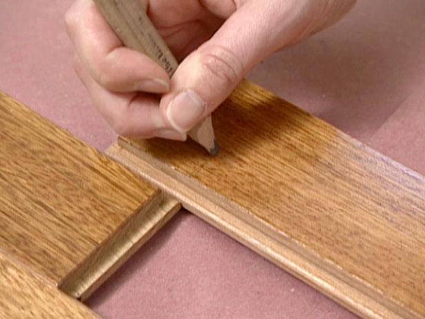 make reference line for making cuts on hardwood make reference line for making cuts on hardwood