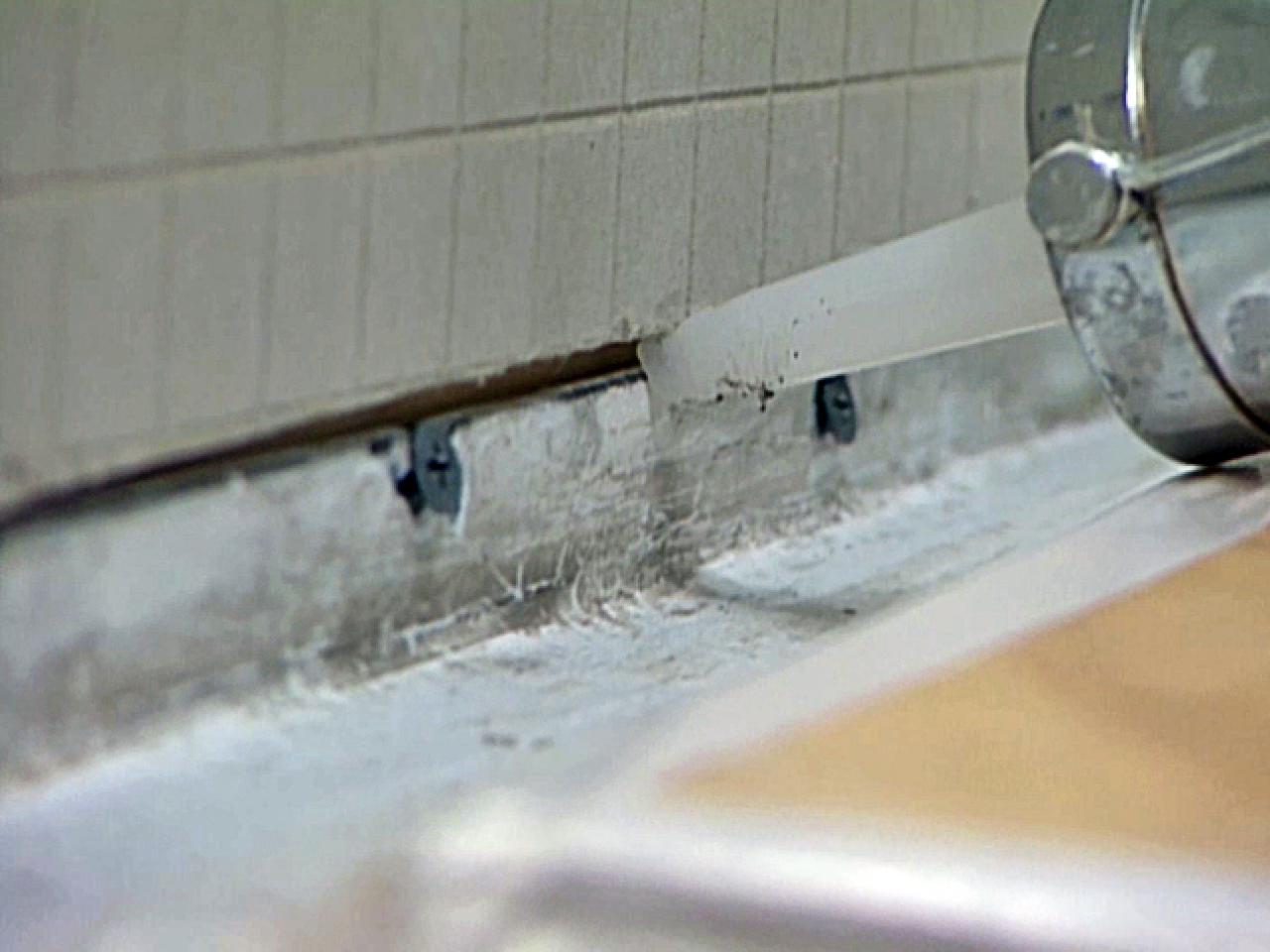 How To Tile Bathroom Walls And Shower Tub Area Tos Diy Seal Perimeter Being Tiled With Silicone Caulk