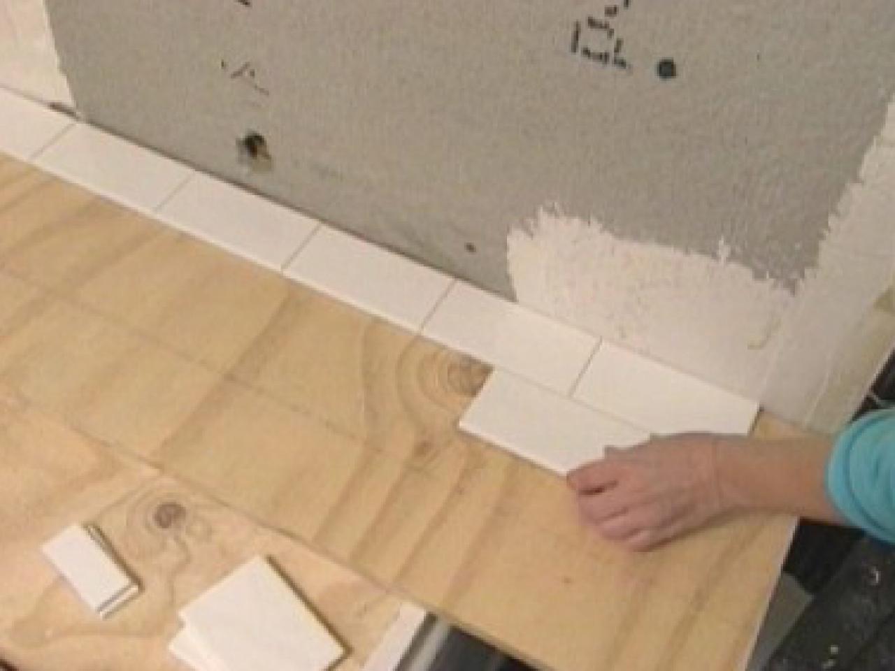 How To Tile Bathroom Walls And Shower Tub Area Tos Diy