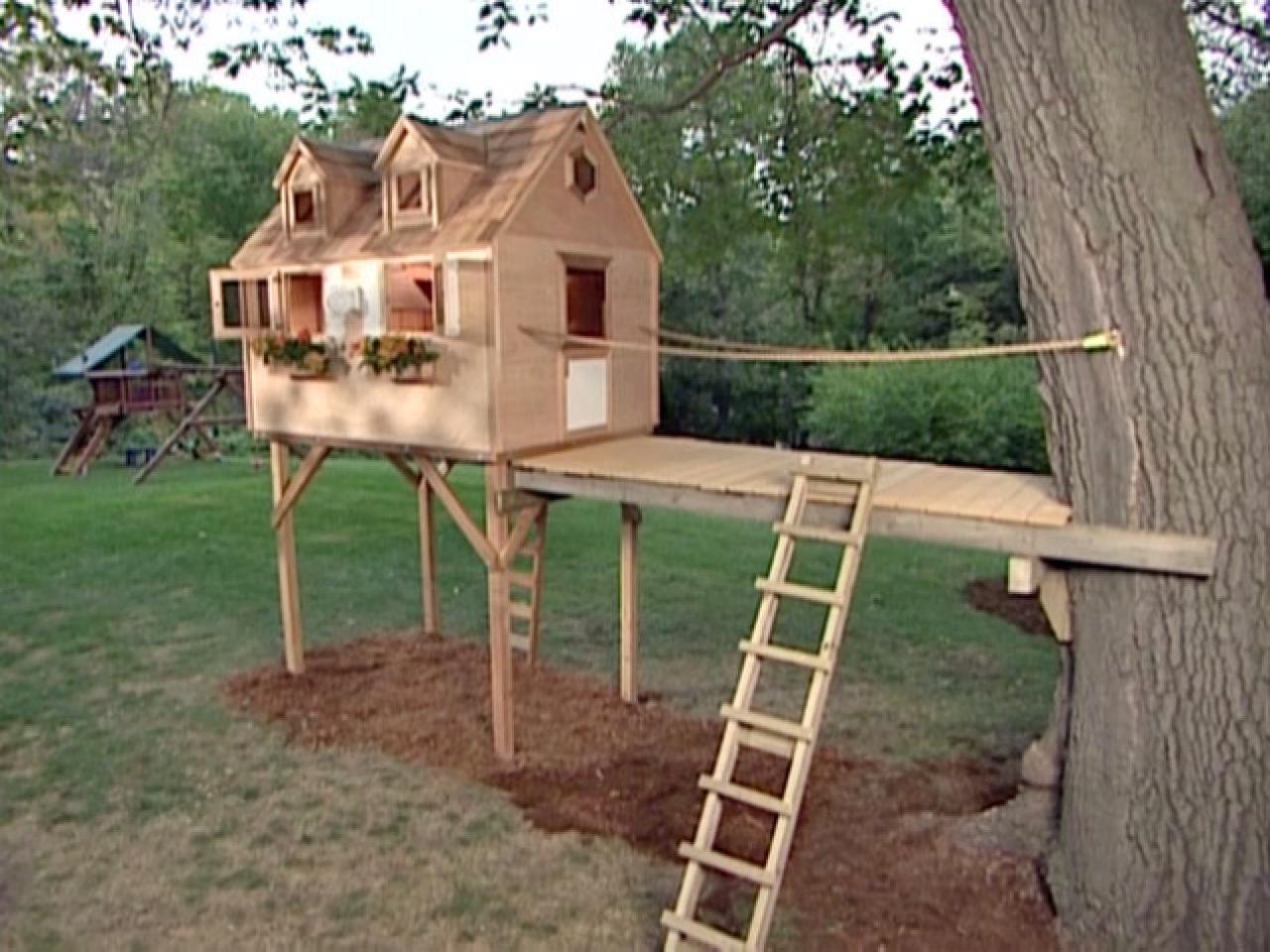 How To Build A Tree Fort How tos DIY