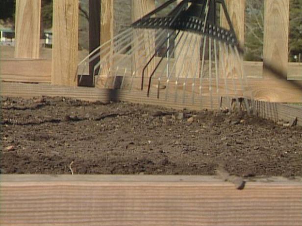 smooth soil is needed for maximum solarizing smooth soil is needed for maximum solarizing