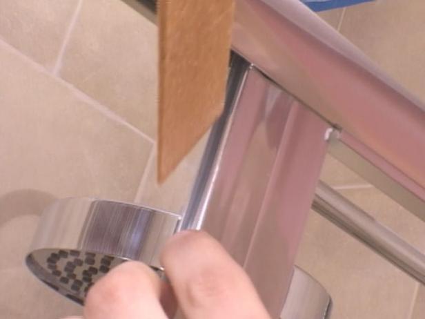 apply glazing strip apply glazing strip