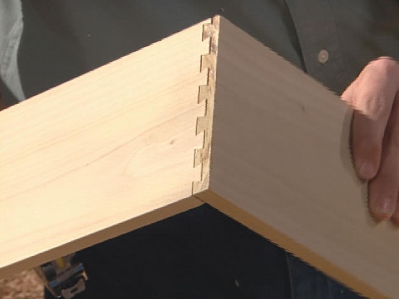 How to Make Drawers howtos DIY