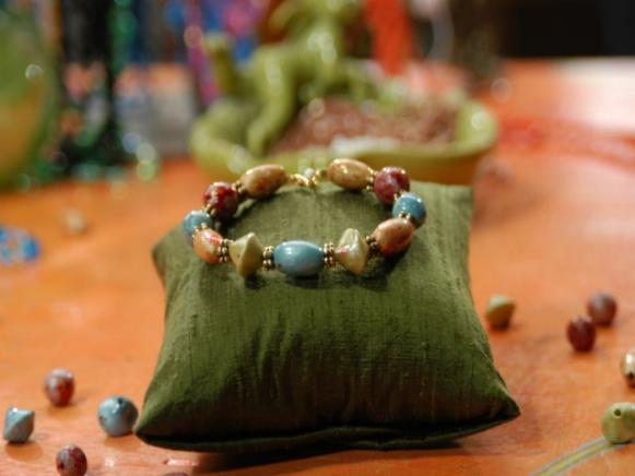 clay bead bracelet is ready to wear and enjoy clay bead bracelet is ready to wear and enjoy