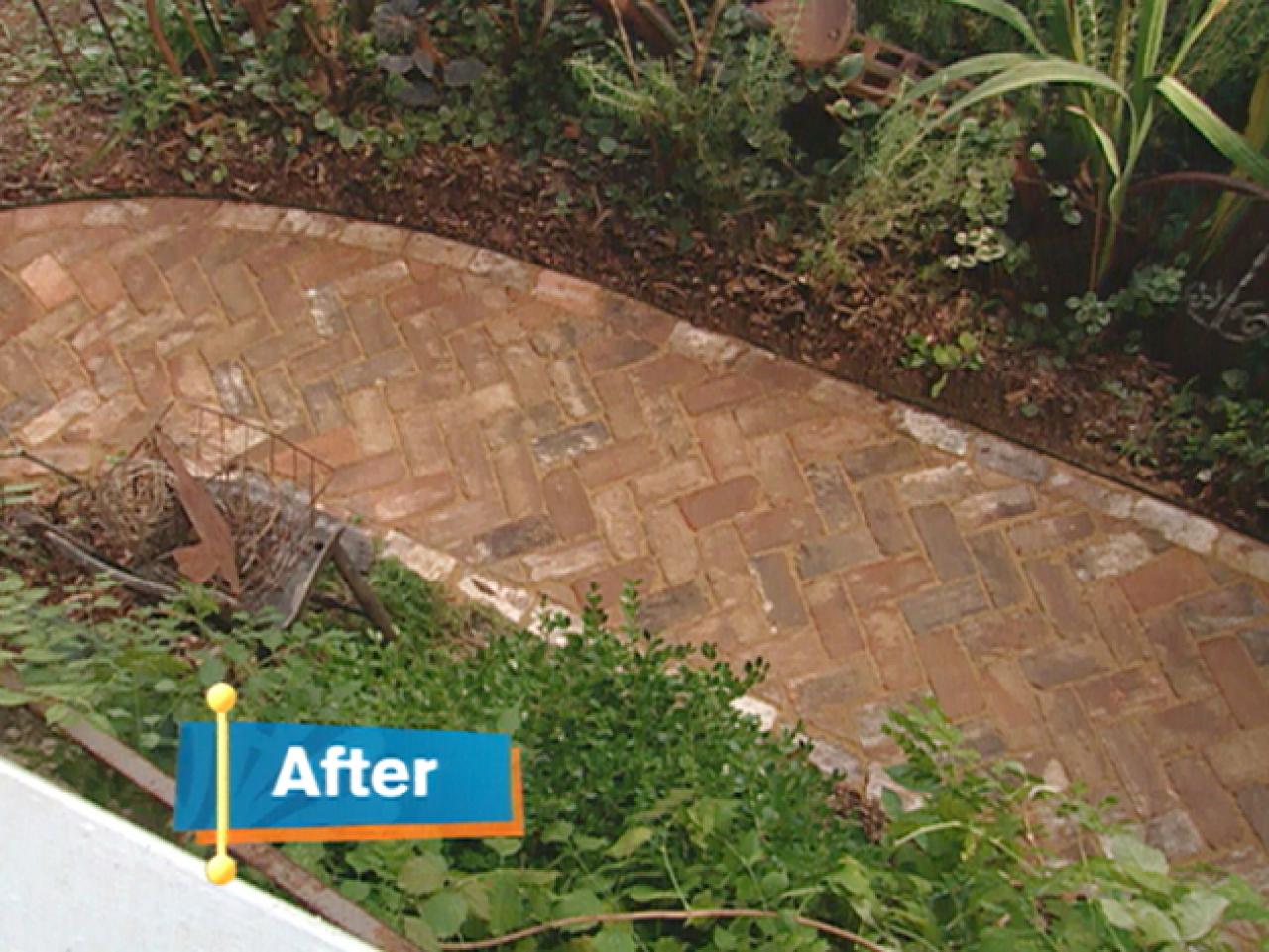 How to Install a Traditional Brick Walkway howtos DIY