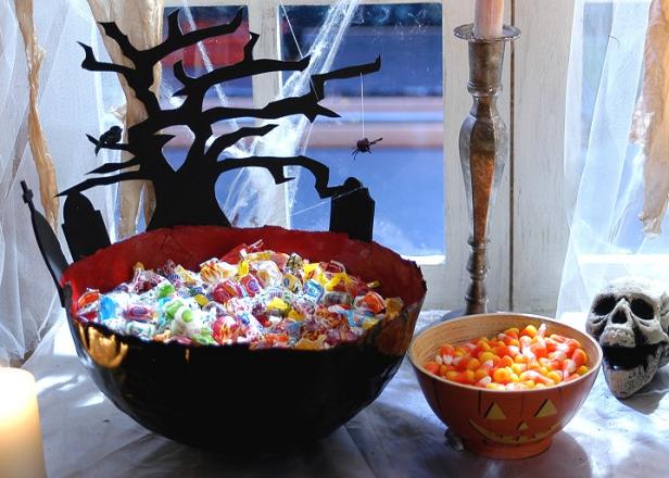 DIY Candy Bowls Papier-Mache and Painted Bowls for Candy