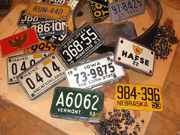 use unique item like these miniture license plates use unique item like these miniture license plates