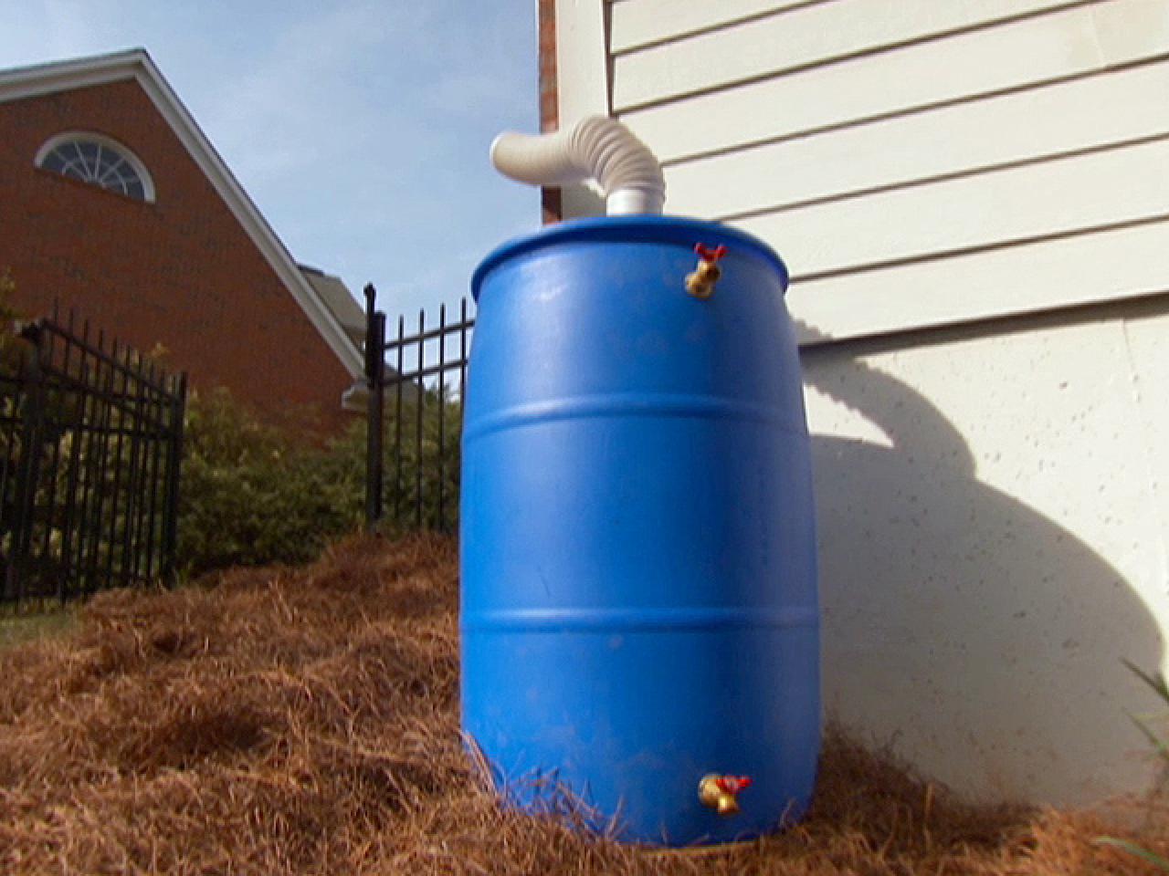 How To Pump Rain Water From Big Barrel To My Garden Video 32
