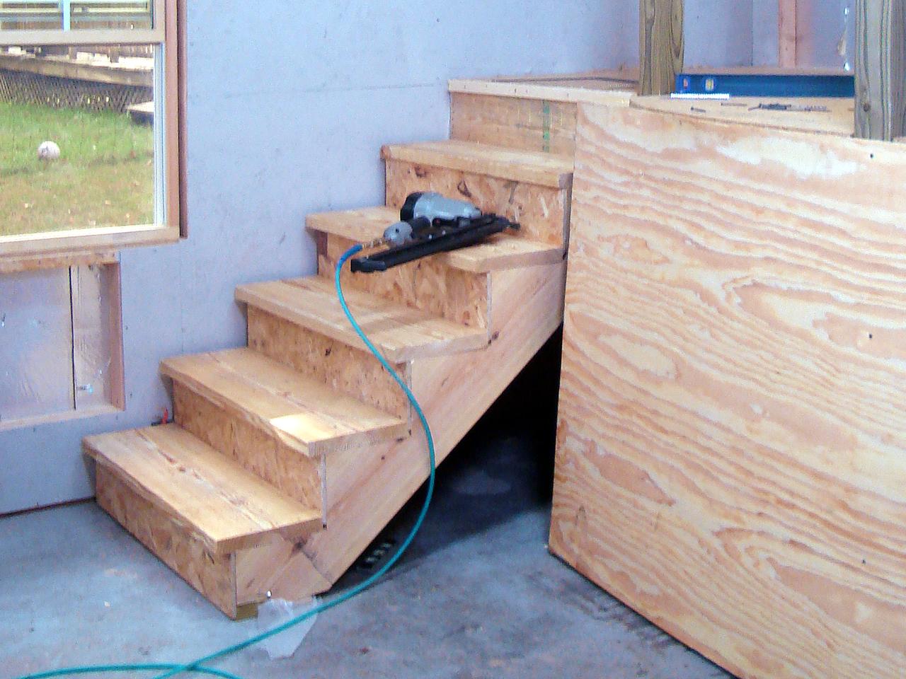 How to Build Simple Stairs howtos DIY
