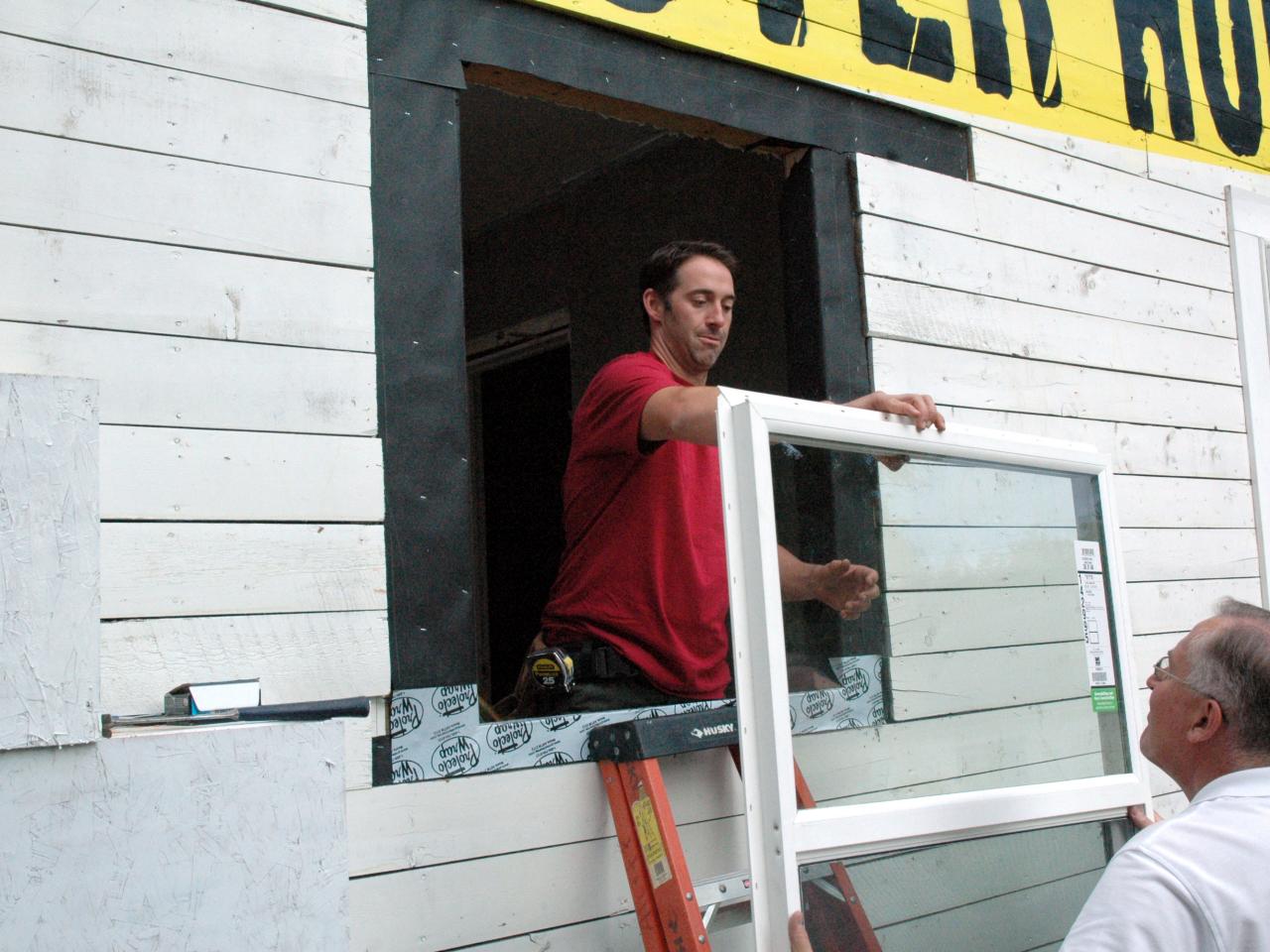 How to Replace a Window howtos DIY