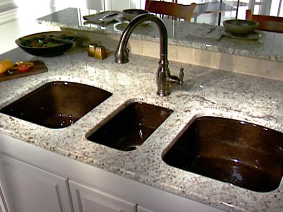 KB-2477404_5938180-72393_three-section-sink_s4x3 KB-2477404_5938180-72393_three-section-sink_s4x3