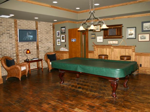 KB-2484815_rms-basement-reclaimed-wood-floor_s4x3 KB-2484815_rms-basement-reclaimed-wood-floor_s4x3