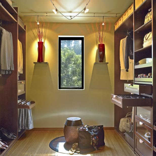 hgPG-2392340-Lisa-Adams-organized-closet hgPG-2392340-Lisa-Adams-organized-closet