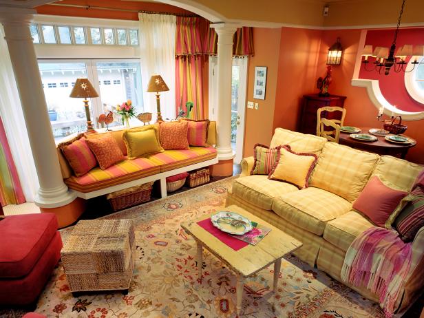hgPG-2468406-orange-hdivd312-tropical-family-room hgPG-2468406-orange-hdivd312-tropical-family-room