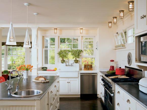 Cabinets Replace Windows in Mid-Century Modern Kitchen Cabinets Replace Windows in Mid-Century Modern Kitchen