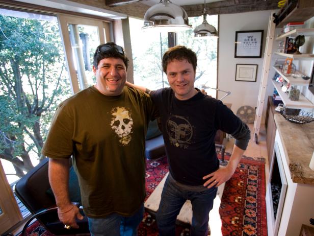 Tony Siragusa and Rainn Wilson Host of Man Cave and Rainn Wilson