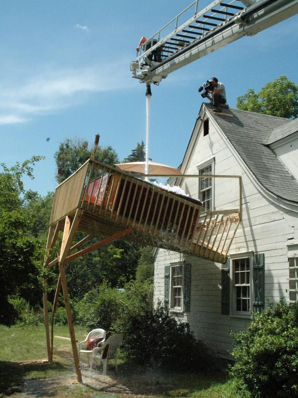 DDHS112_Deck-Hot-Tub-Collapse_s3x4 DDHS112_Deck-Hot-Tub-Collapse_s3x4