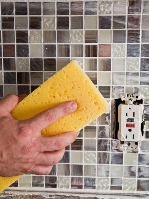 Original_DIY-Tile-S13-Cleaning-Tile-0115_s3x4 Original_DIY-Tile-S13-Cleaning-Tile-0115_s3x4