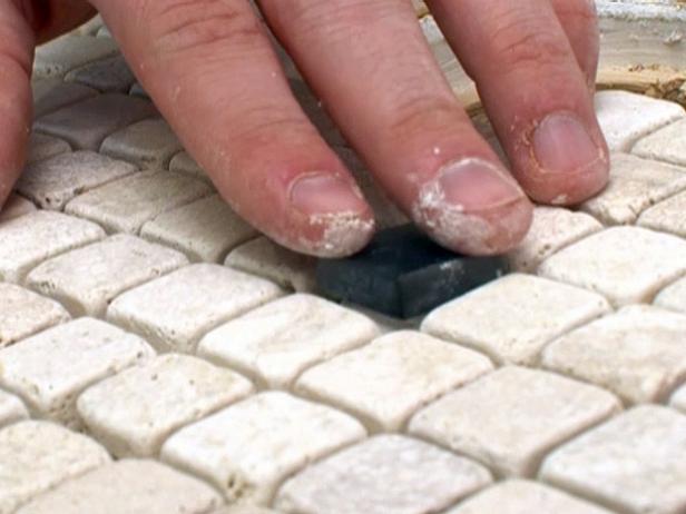 DBTH205_black-tile-placement_s4x3 DBTH205_black-tile-placement_s4x3