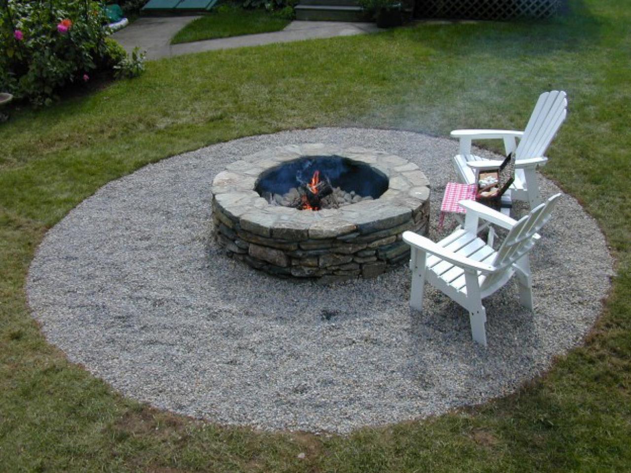 How to Build a Fire Pit DIY Fire Pit howtos DIY