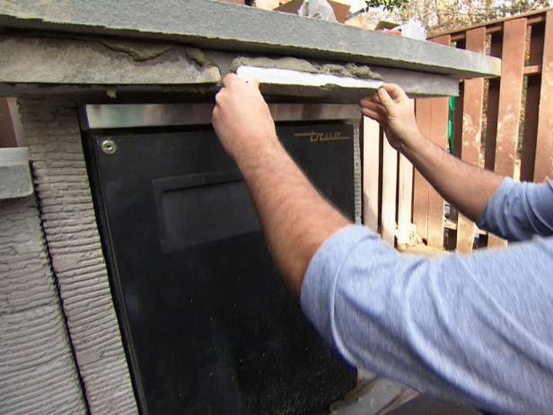Apply Thinstone Veneer Mortar Thinstone Veneer to Shell