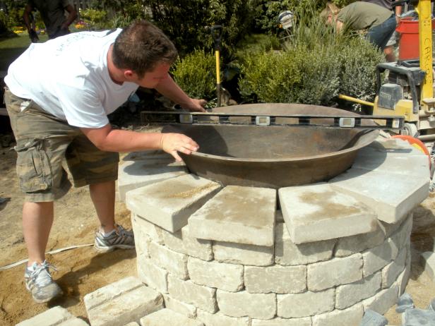 dycr402_fire-pit-add-sugar-kettle_s4x3 dycr402_fire-pit-add-sugar-kettle_s4x3