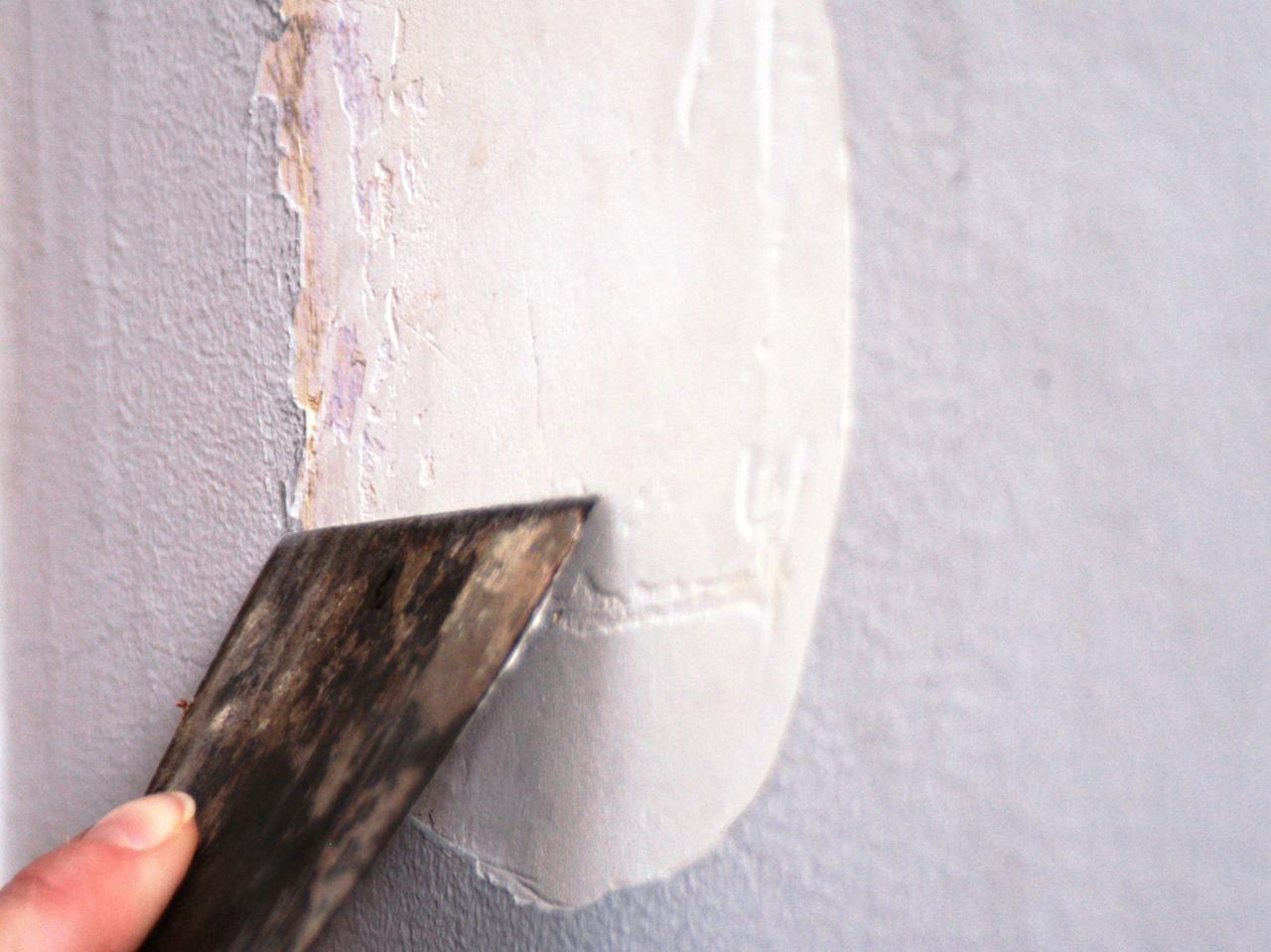 How to Paint a Room howtos DIY
