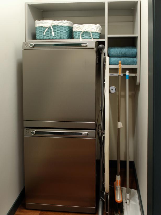 DH2010_02-laundry-utility-closet_s3x4 DH2010_02-laundry-utility-closet_s3x4