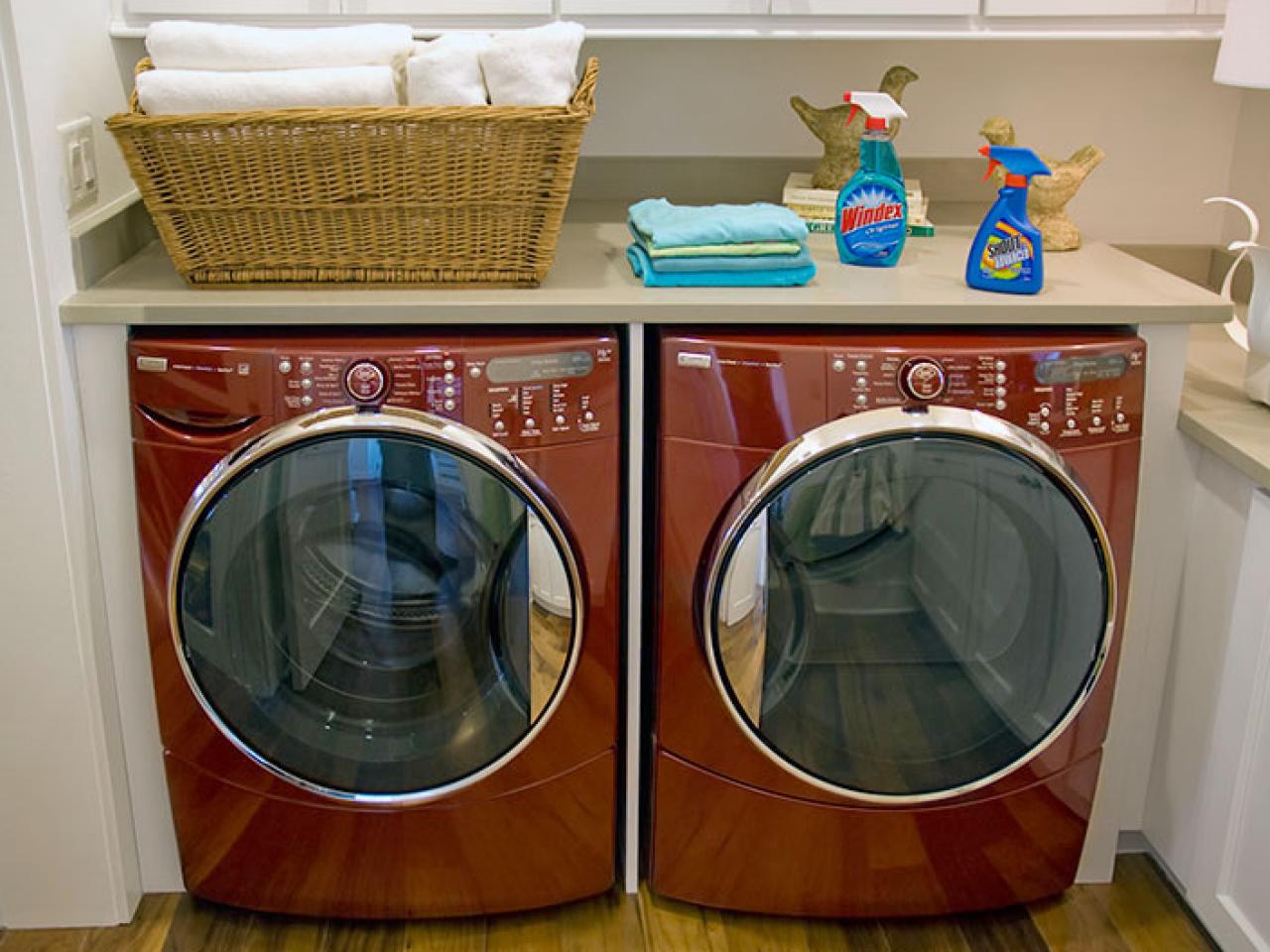 Laundry Room Storage Ideas | DIY