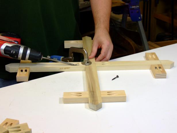 Position the short point assemblies centered on the long point assemblies. Attach using glue and 1-1/4-inch pocket-hole screws.