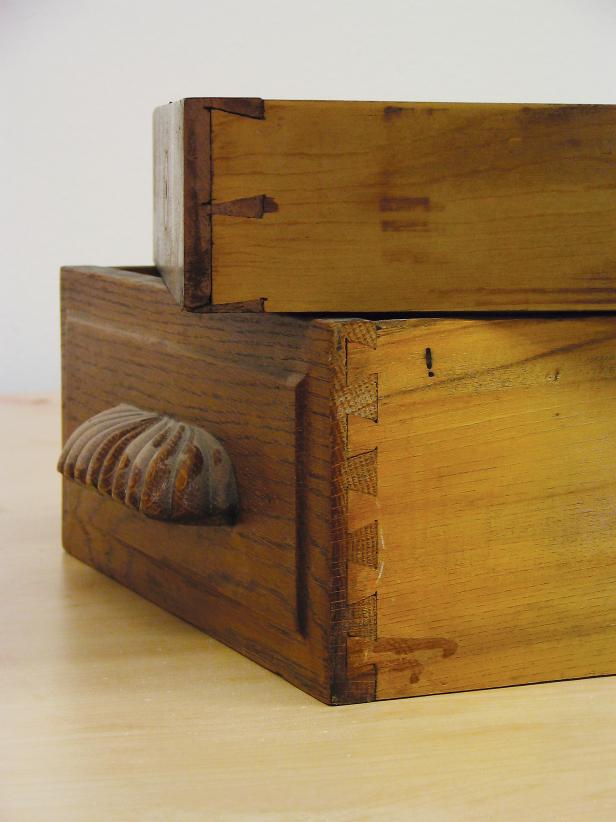 CI-Fox-Chapel-Publishing_dovetail-joints-drawer-side_s3x4 CI-Fox-Chapel-Publishing_dovetail-joints-drawer-side_s3x4