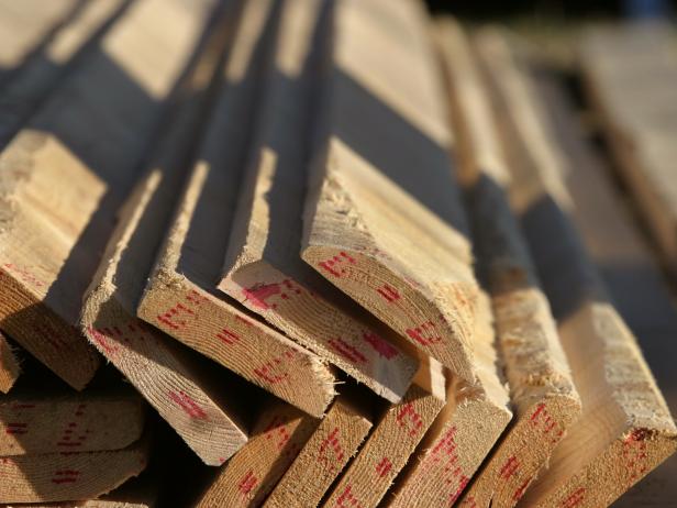 TS-87787214_lumber_s4x3 TS-87787214_lumber_s4x3
