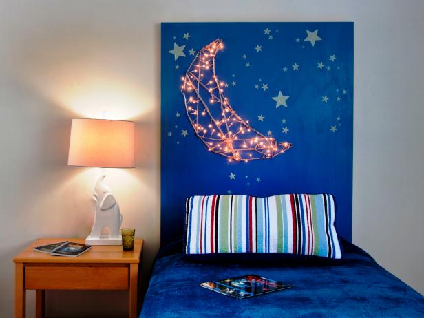15 Easy DIY Headboards: Starry Night 15 Easy DIY Headboards: Starry Night