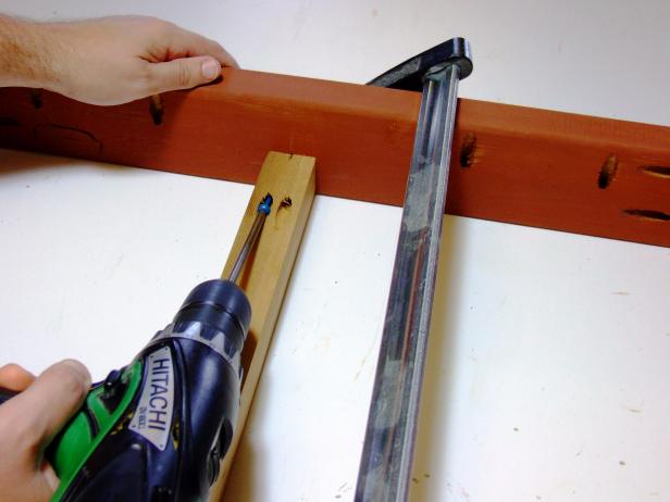 Position a seat brace centered and flush against the top of the short front apron and the short back apron and attach using glue and a 2 1/2" pocket-hole screws.