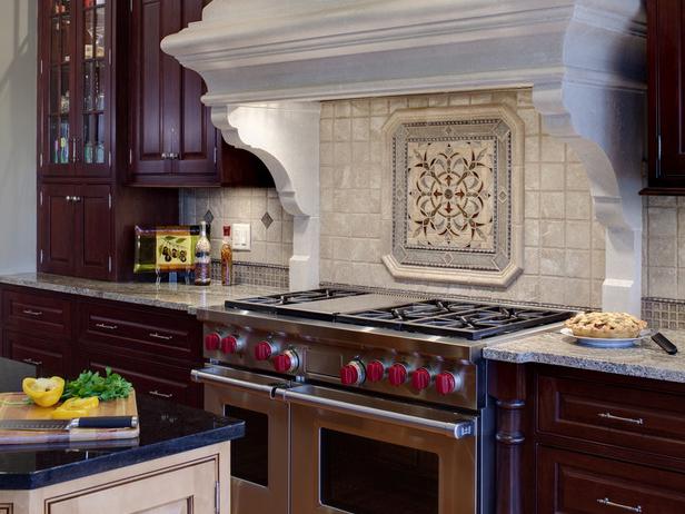 Kitchen with Decorative Backsplash Kitchen with Decorative Backsplash