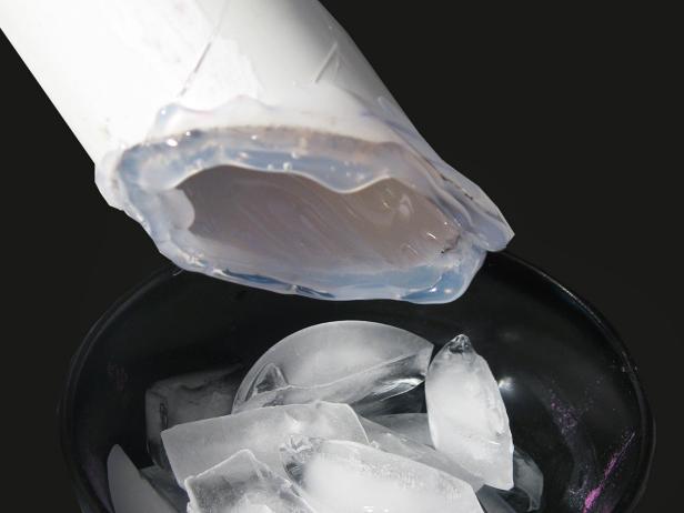 Cool Down Hot Glue Cool Hot Glue with Ice Cuves