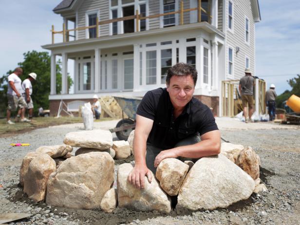 Once your have fitted the smaller rocks in with the larger ones, you should have a complete stone ring.