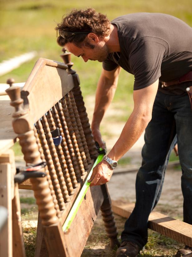 Determine bench width using the headboard posts as the guide. Measure the headboard from the inside of one post to the inside of the other post.