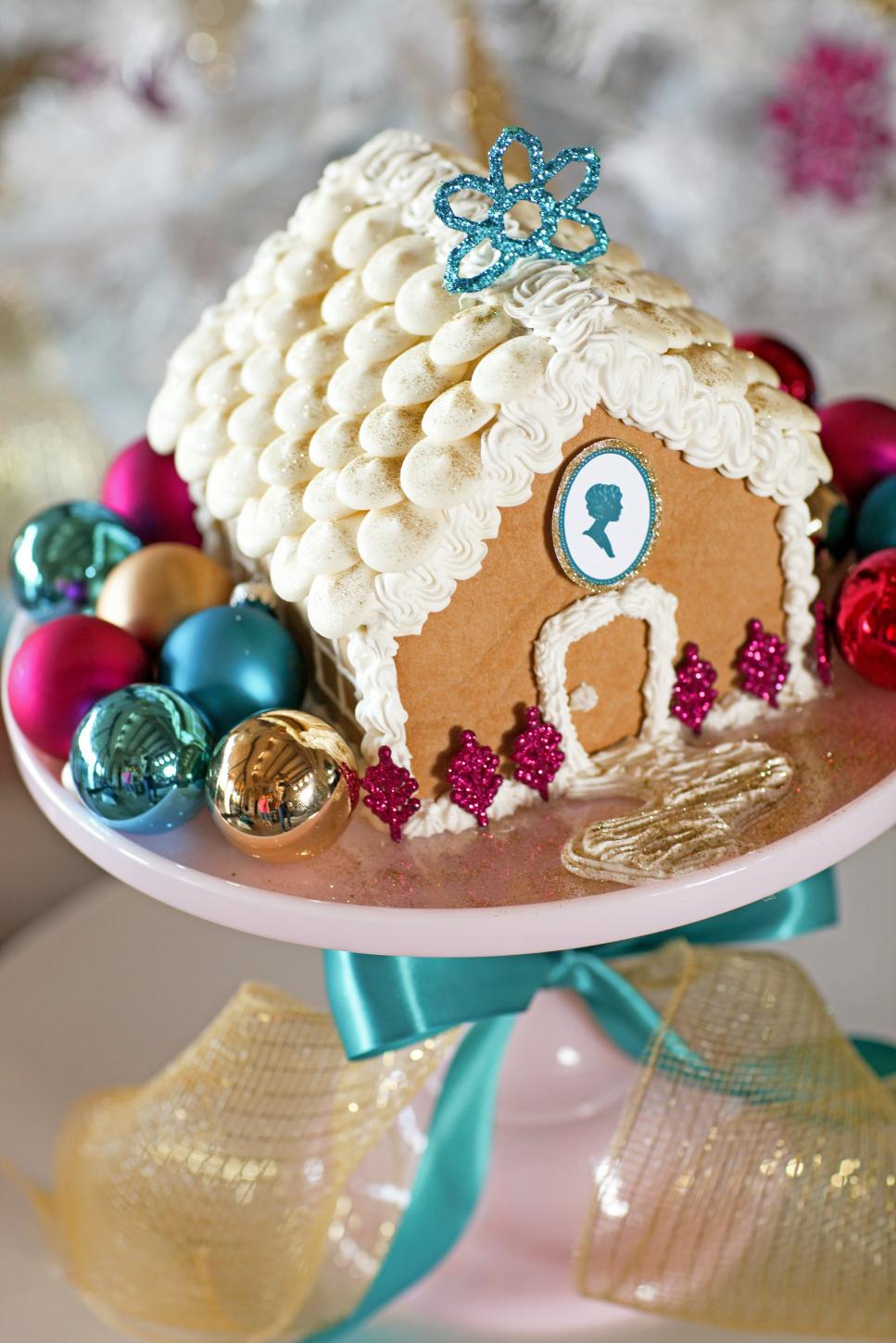 Victorian Style Christmas Cake Decorations Victorian Style Christmas Cake Decorations