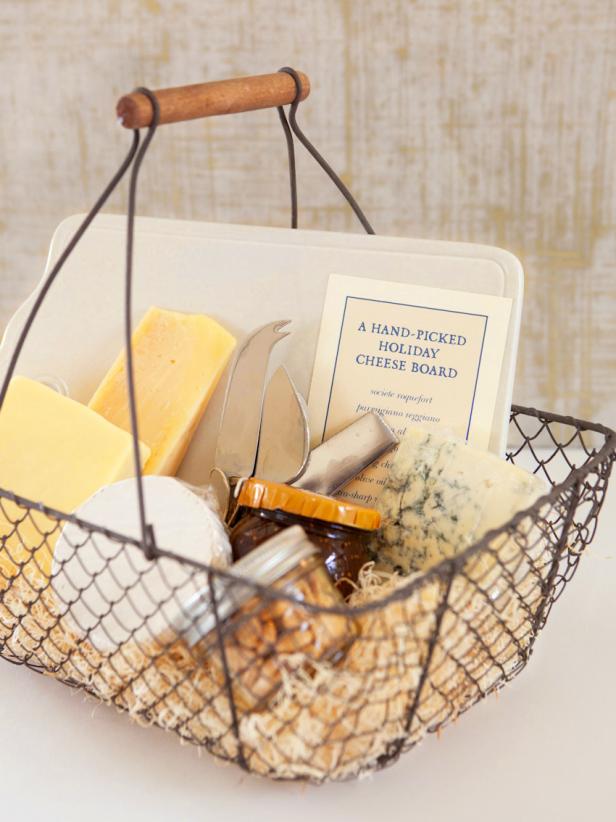 A Holiday Culinary Gift Basket A Holiday Culinary Gift Basket
