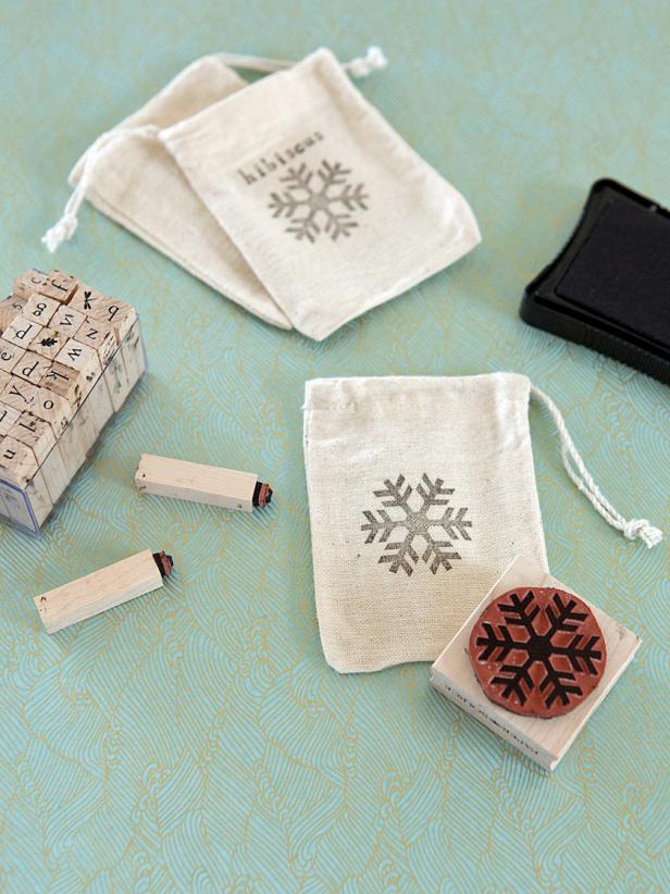 Holiday Homemade Gift Bags Holiday Homemade Gift Bags