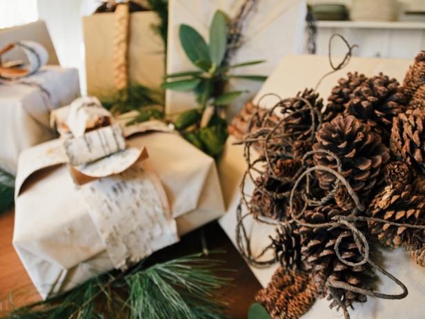 CI-Jason-Kisner_Birch-Bark-Bow-packages-pinecones_s4x3 CI-Jason-Kisner_Birch-Bark-Bow-packages-pinecones_s4x3